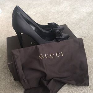 Gucci pump